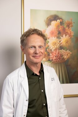 Dr. Örjan Gribbe